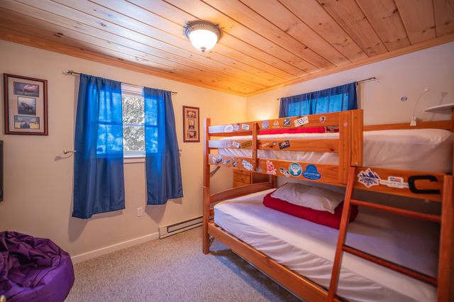 48 Upper Highlands Loop, Dover, VT 05356