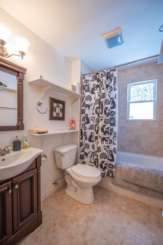 48 Upper Highlands Loop, Dover, VT 05356