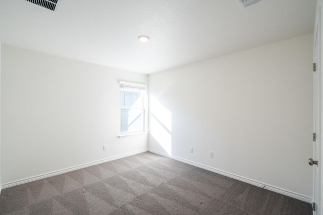 608 Double Vision RD, Jarrell, TX 76537