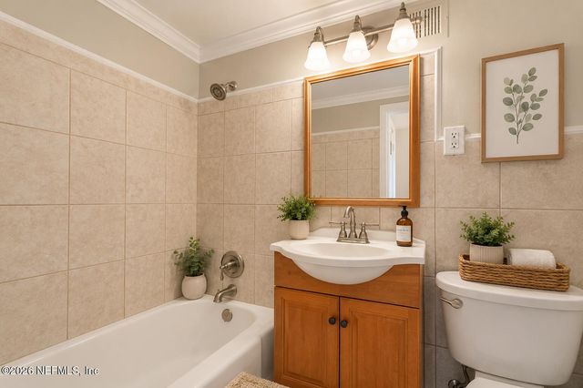 311 W ASHLEY Street 806, Jacksonville, FL 32202