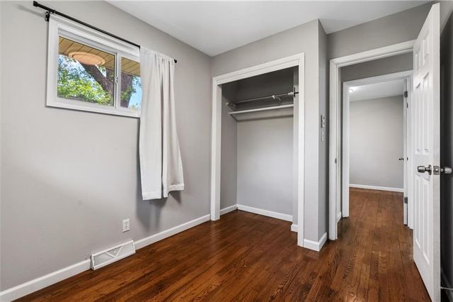 904 E Golf Hill Drive, Excelsior Springs, MO 64024