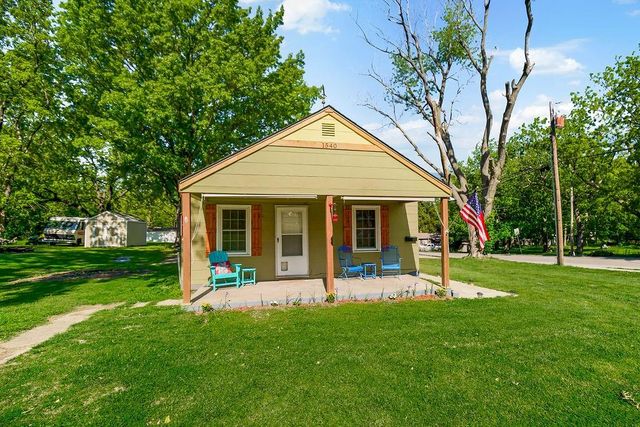 1540 N Noland Road, Independence, MO 64050