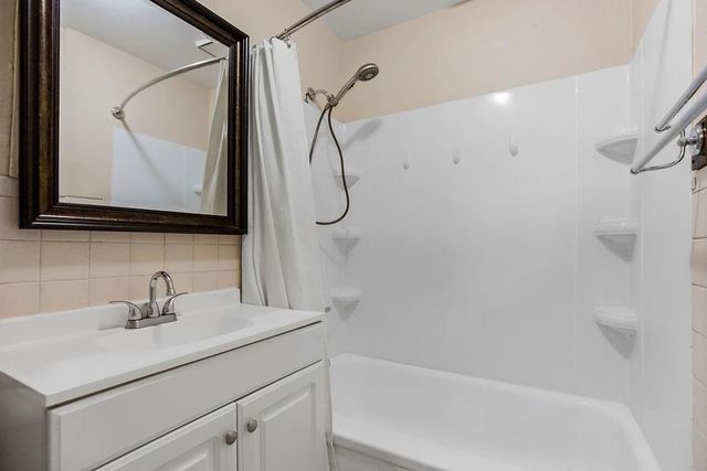 1540 N Noland Road, Independence, MO 64050