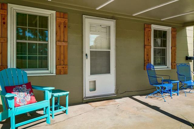 1540 N Noland Road, Independence, MO 64050