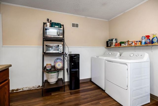 1540 N Noland Road, Independence, MO 64050