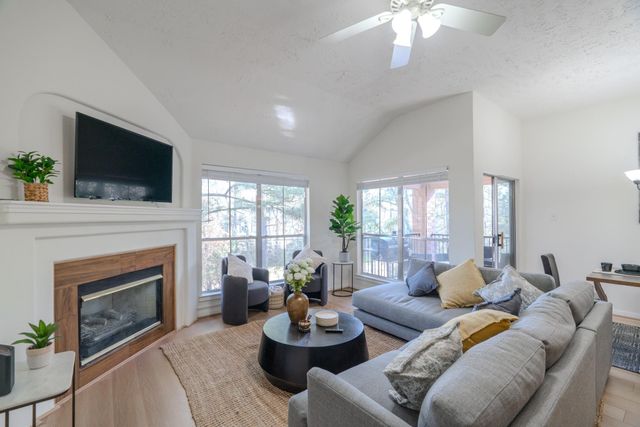 8051 Bay Branch Drive 234, The Woodlands, TX 77382