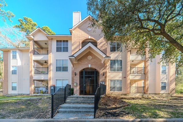 8051 Bay Branch Drive 234, The Woodlands, TX 77382
