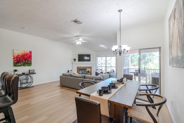 8051 Bay Branch Drive 234, The Woodlands, TX 77382