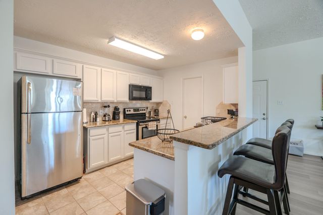 8051 Bay Branch Drive 234, The Woodlands, TX 77382
