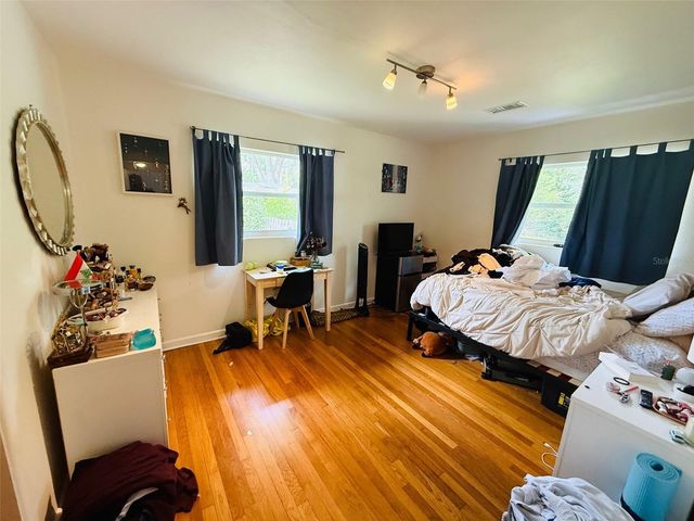 3028 NW 1ST AVENUE, Gainesville, FL 32607