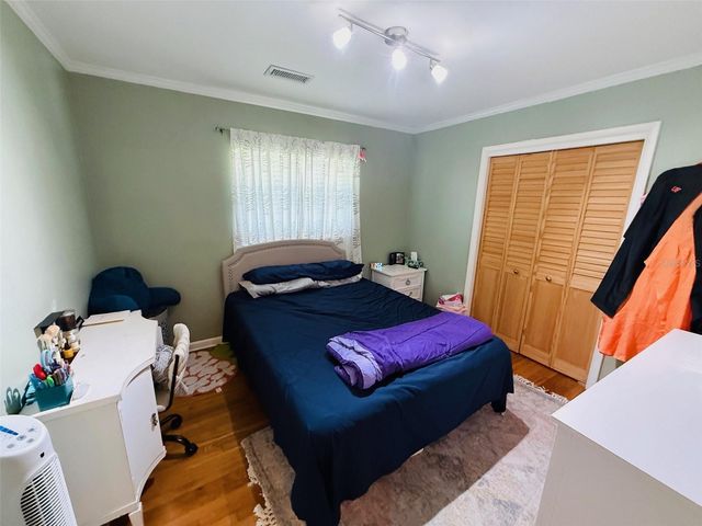 3028 NW 1ST AVENUE, Gainesville, FL 32607