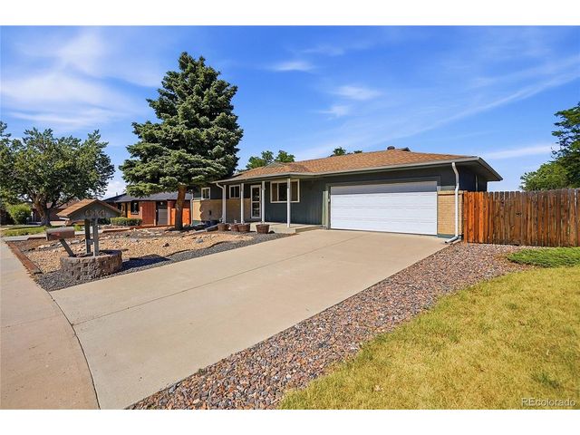 614 S Worchester St, Aurora, CO 80012