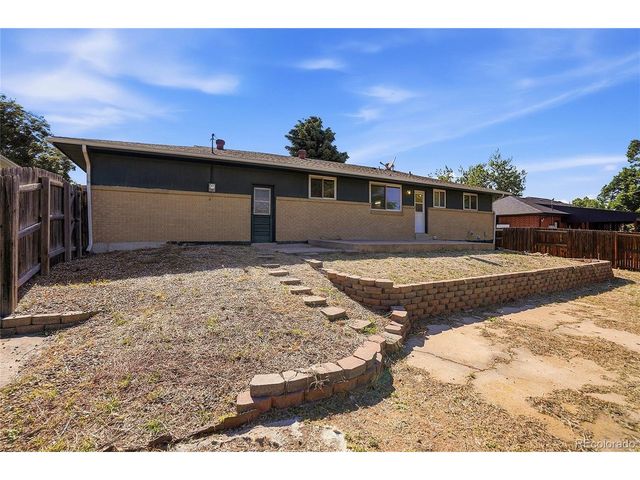 614 S Worchester St, Aurora, CO 80012
