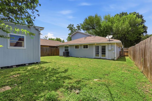 3831 Derbyhall Drive, Houston, TX 77066