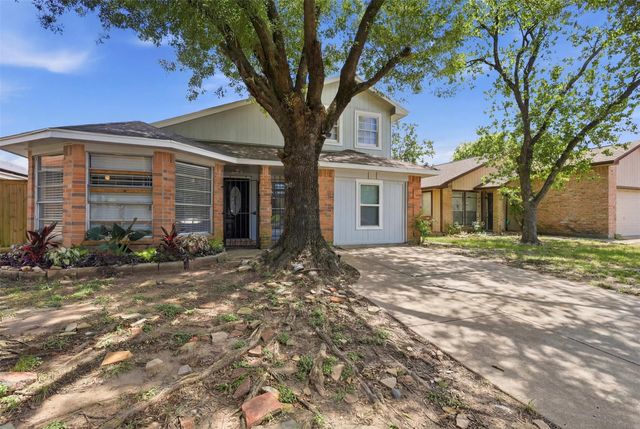 3831 Derbyhall Drive, Houston, TX 77066