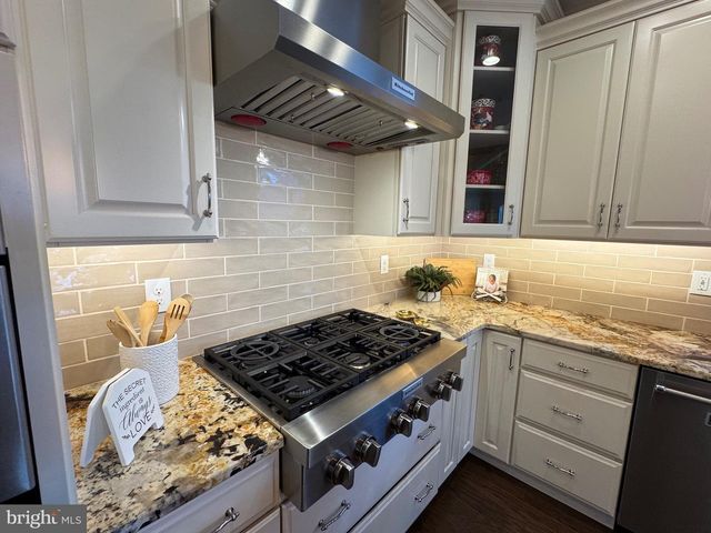 507 MOLLY PITCHER DR, Collegeville, PA 19426