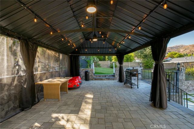 18810 Kirkcolm Lane, Porter Ranch, CA 91326