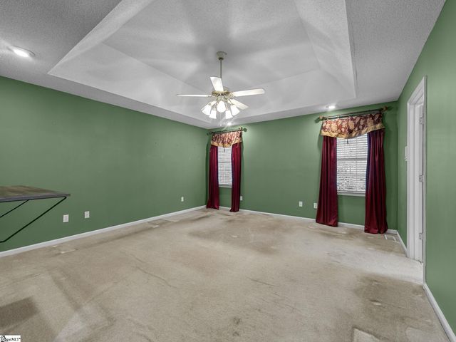 353 Round Ridge Road, Spartanburg, SC 29302