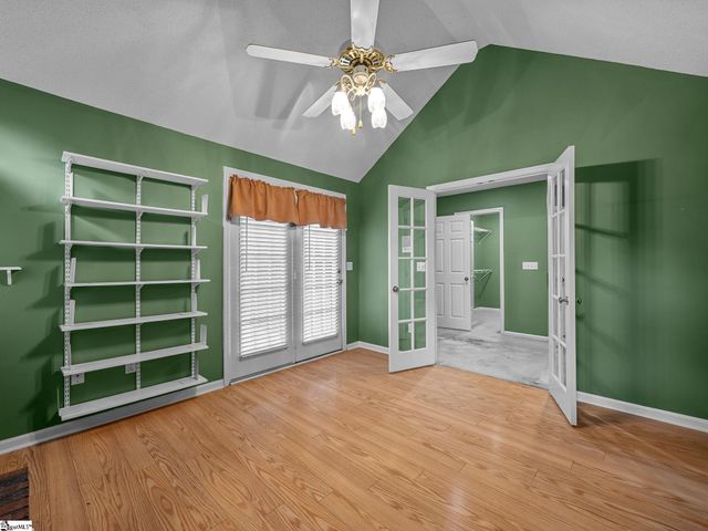 353 Round Ridge Road, Spartanburg, SC 29302