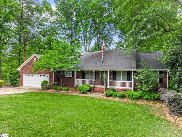 353 Round Ridge Road, Spartanburg, SC 29302