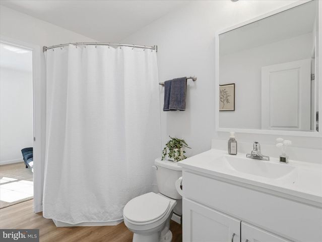 204 WHITE VIOLET WAY, Kearneysville, WV 25430