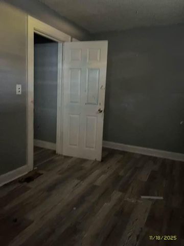 5301 Paseo Boulevard, Kansas City, MO 64110