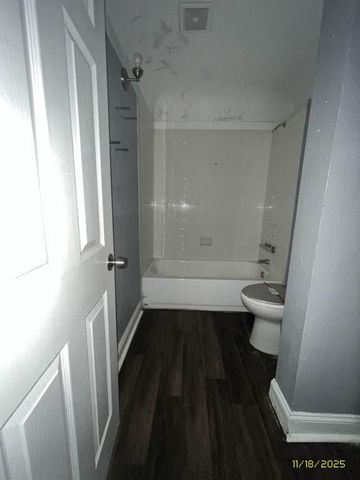 5301 Paseo Boulevard, Kansas City, MO 64110