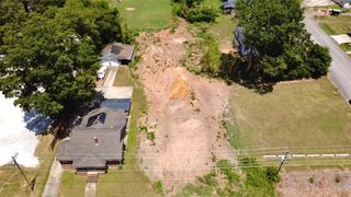 411 E South 2nd Street, Seneca, SC 29678