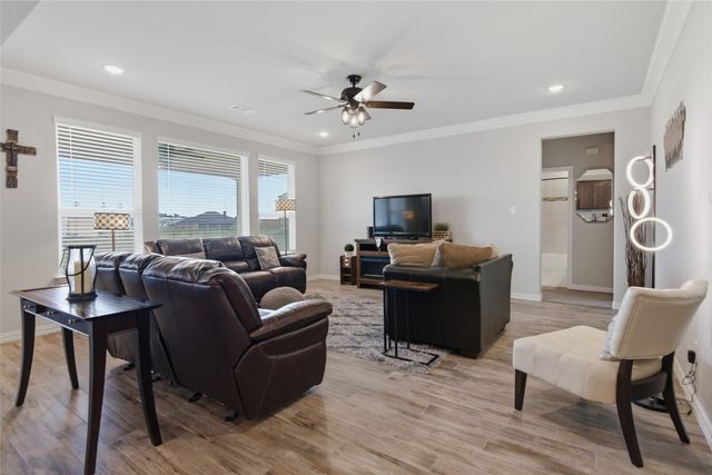 6343 Rustic Edge Street, Godley, TX 76044