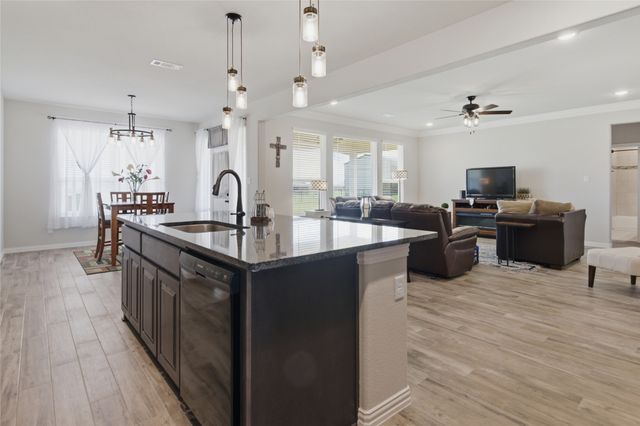 6343 Rustic Edge Street, Godley, TX 76044