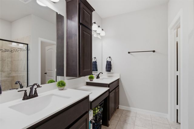 6343 Rustic Edge Street, Godley, TX 76044