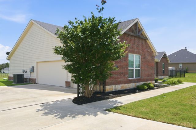 6343 Rustic Edge Street, Godley, TX 76044