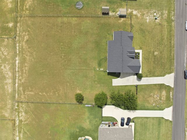 6343 Rustic Edge Street, Godley, TX 76044