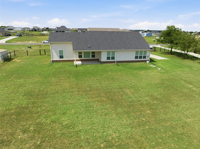 6343 Rustic Edge Street, Godley, TX 76044