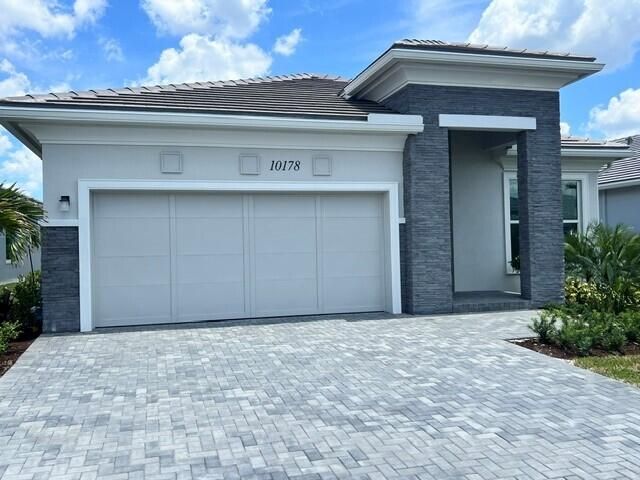10178 Timber Creek Way, Palm Beach Gardens, FL 33412