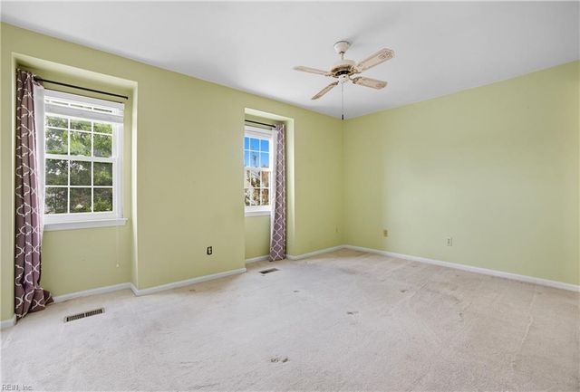 3492 Woodburne DR, Virginia Beach, VA 23452