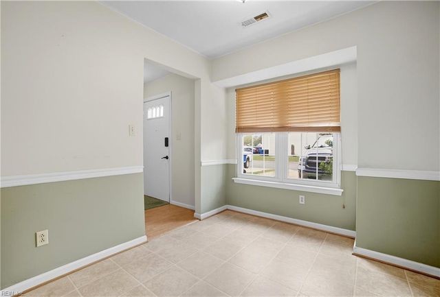 3492 Woodburne DR, Virginia Beach, VA 23452