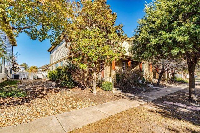 512 Lookout Tree LN, Round Rock, TX 78664