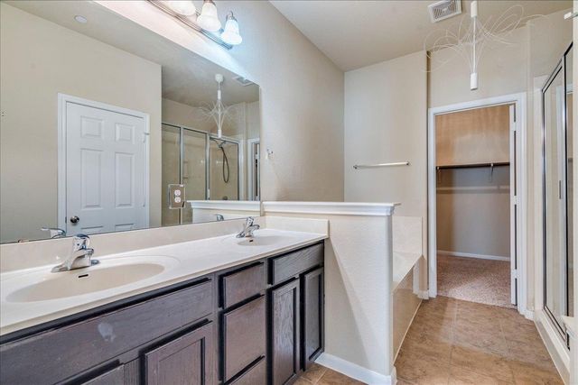 512 Lookout Tree LN, Round Rock, TX 78664