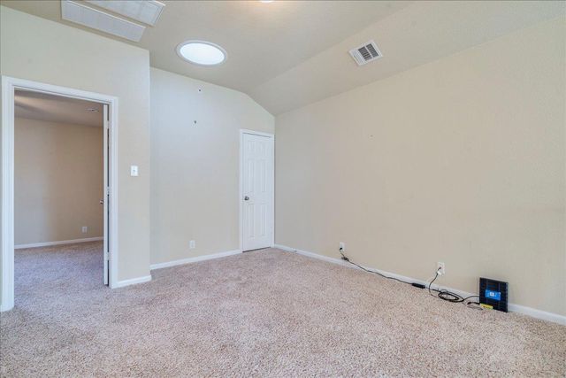 512 Lookout Tree LN, Round Rock, TX 78664