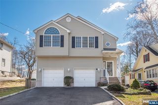 34 Thomas Street, Caldwell, NJ 07006