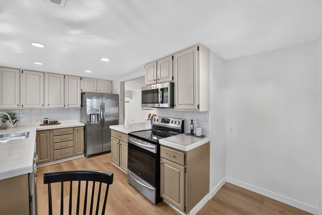 434 Morrissey Boulevard, Santa Cruz, CA 95062