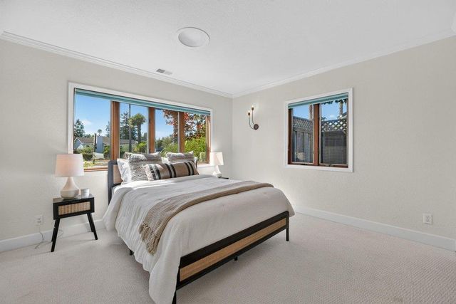 434 Morrissey Boulevard, Santa Cruz, CA 95062