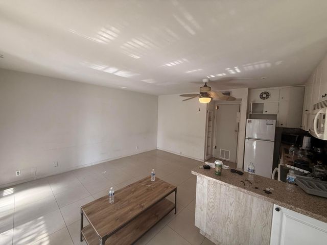 901 N Birch Road 7D, Fort Lauderdale, FL 33304