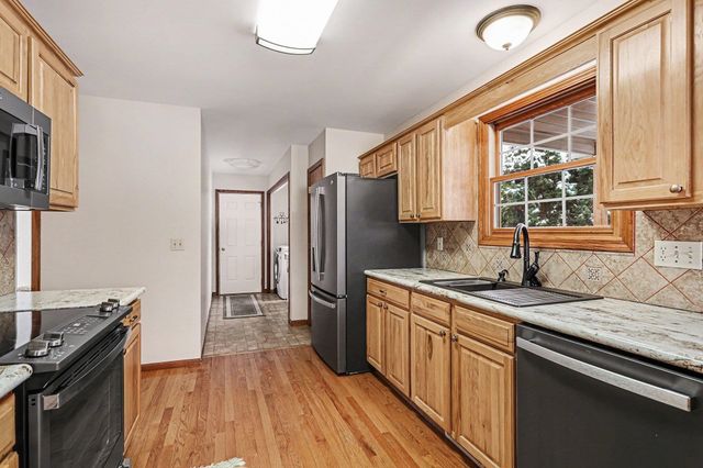 1598 Dawn Marie Court, Auburn, MI 48611