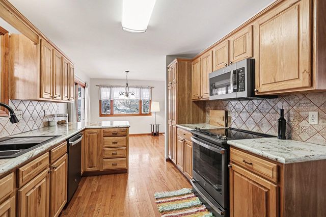 1598 Dawn Marie Court, Auburn, MI 48611