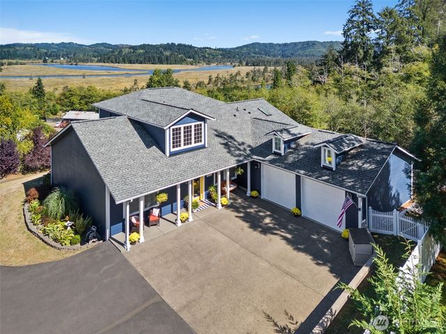 1480 Pacific Avenue, Raymond, WA 98577