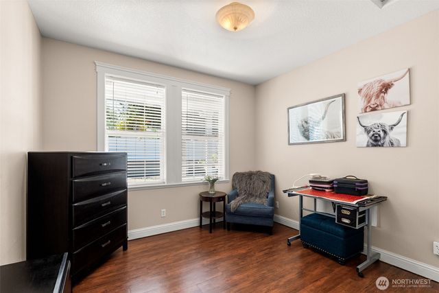 1480 Pacific Avenue, Raymond, WA 98577