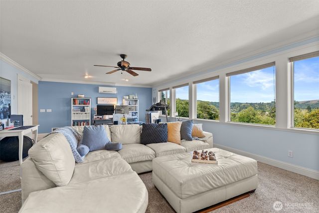 1480 Pacific Avenue, Raymond, WA 98577