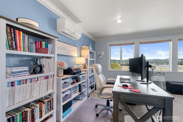 1480 Pacific Avenue, Raymond, WA 98577